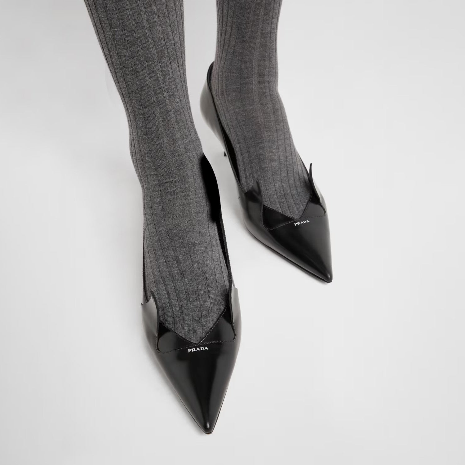 PR Two-tone Brushed Leather Pumps Fashionable And Luxurious Pointed-toe High Heels  Shoes With Elegant Heel Height Of 5.5 Cm #81395