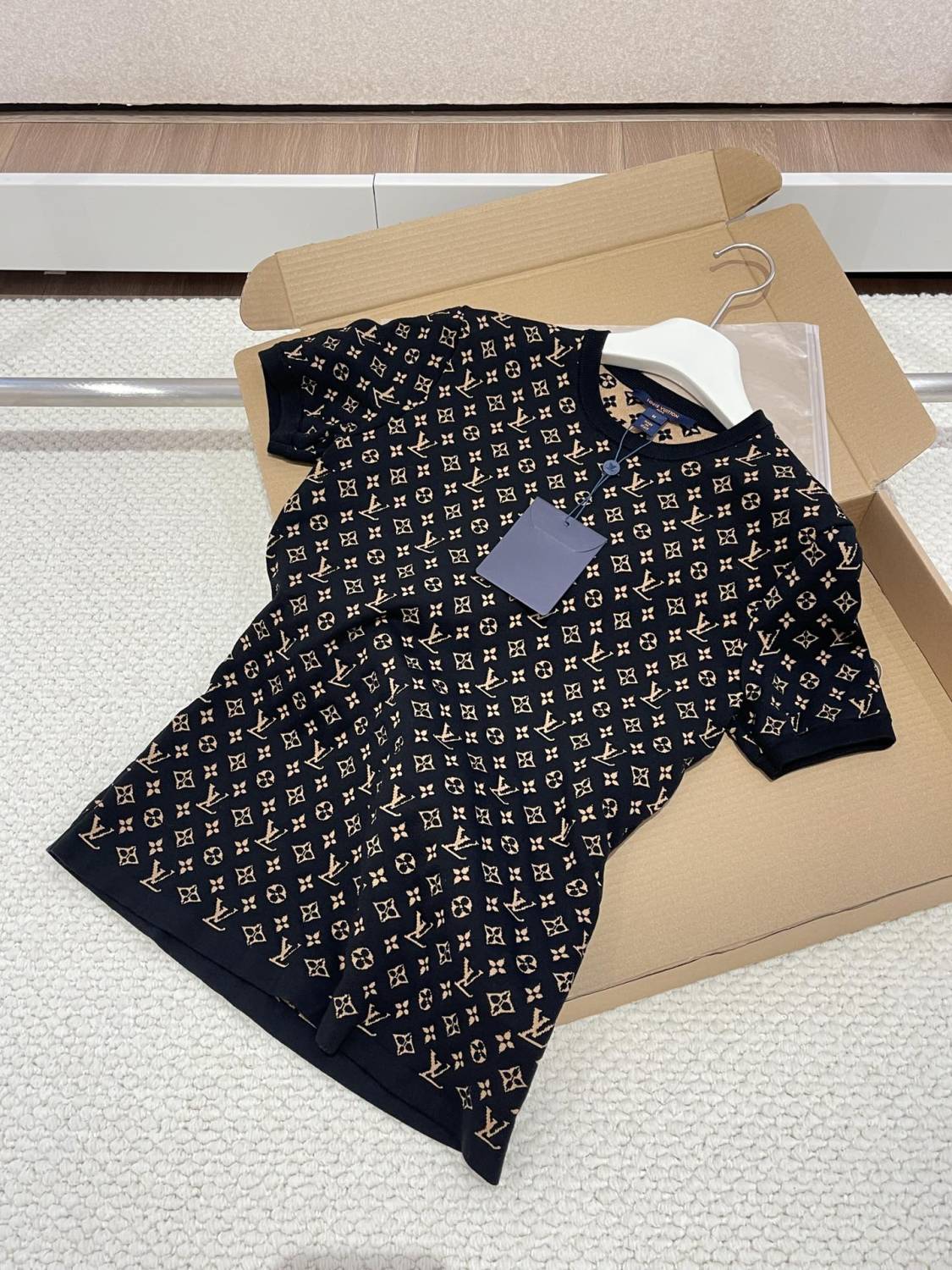 Women's Summer Logo Printed Jacquard Knit Round Neck Short Sleeve T-Shirt #72445