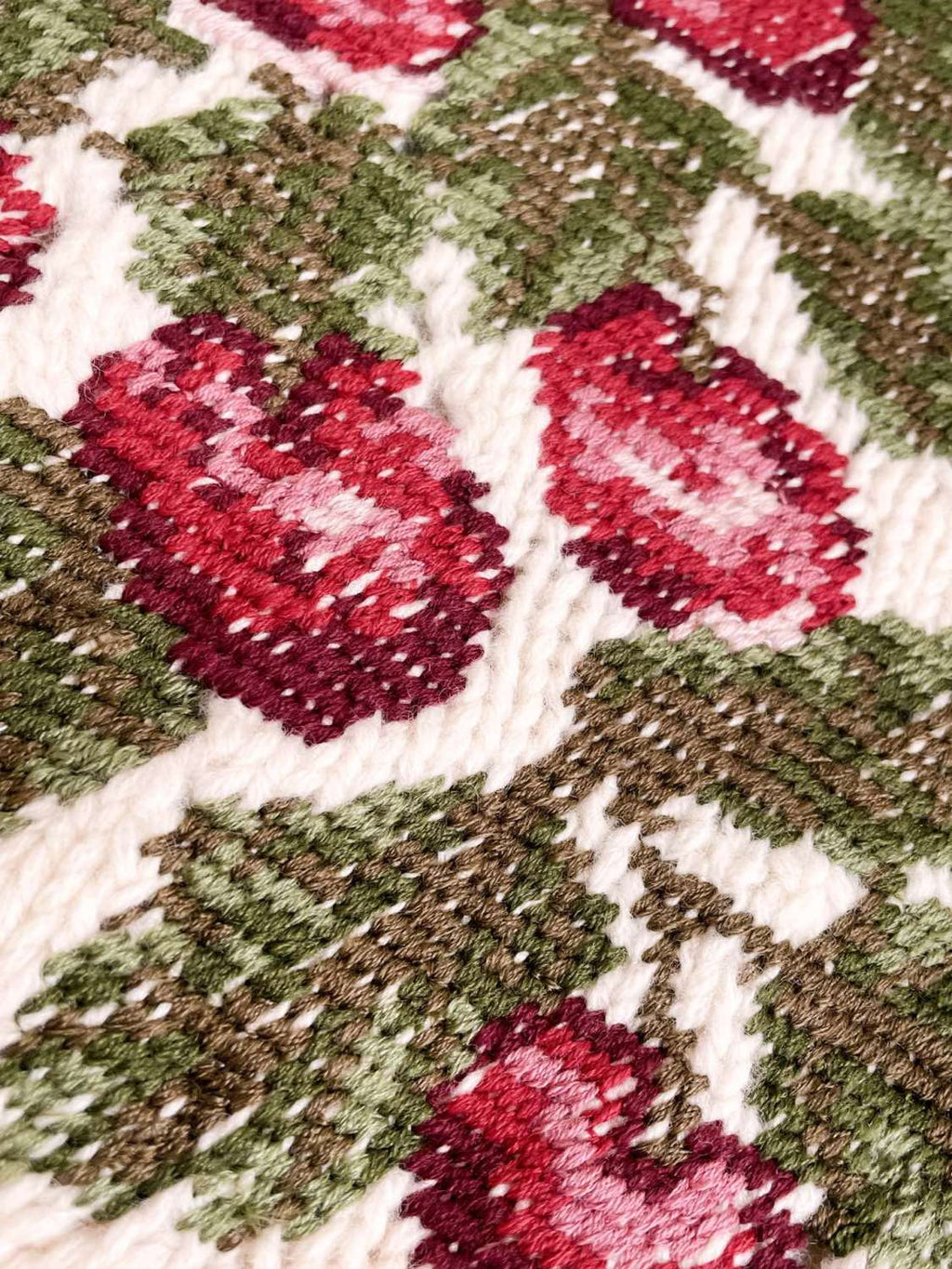 Women's Spring. Autumn And Winter Cherry Embroidery Round Neck Solid Color Fitted Long Sleeve Hollow Knit Wool Sweater Ngvp #9725