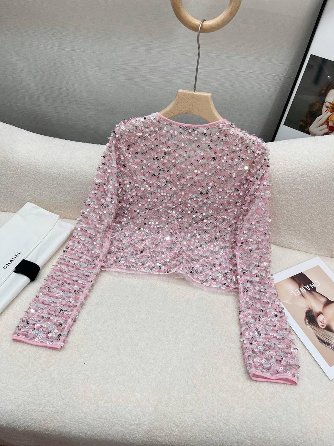 Women's Spring And Summer Sequin Design Round Neck Single-breasted Pink Long sleeved Knit Sweater Jacket Ngvp #73656