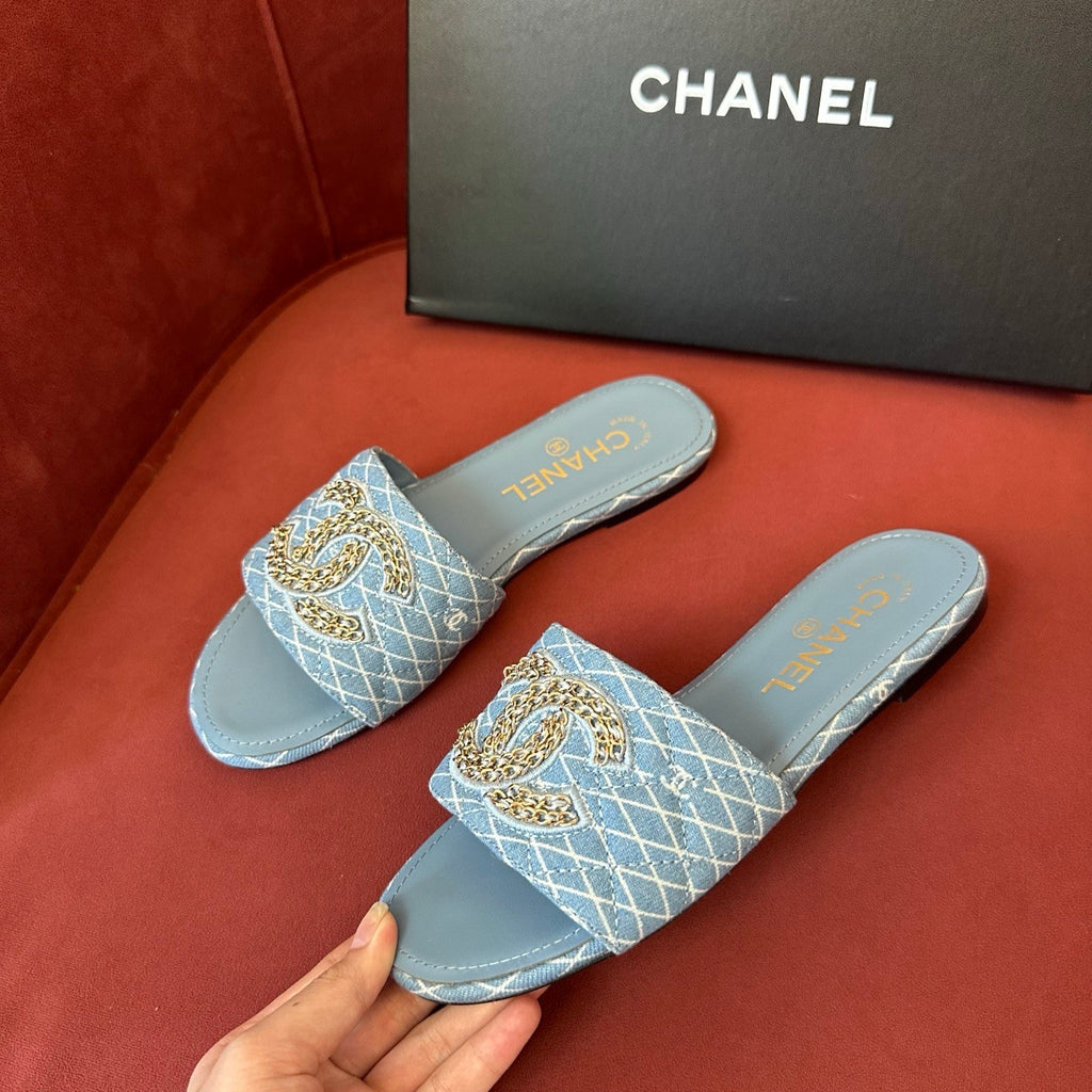 CC Women's Spring Summer Leather Logo Slippers Solid Color Woven Shoes Fashion Casual Trend Elegant Sandals #81417