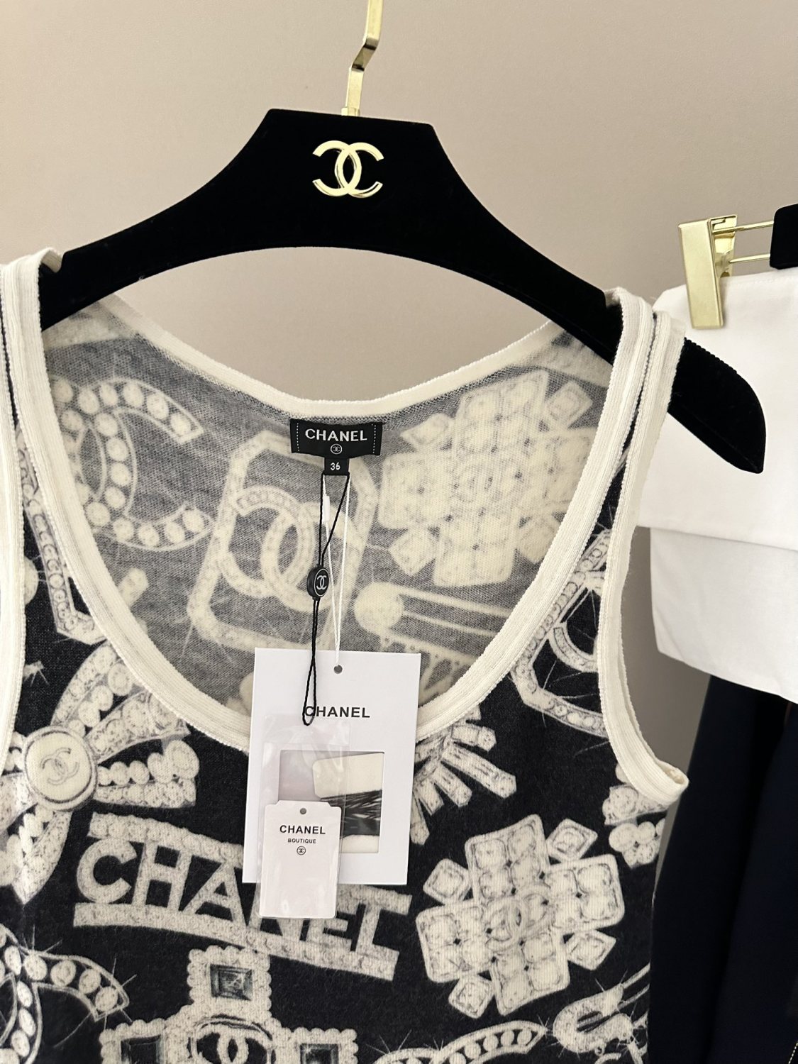 Women's Summer Fashion Trend Pattern Printed Round Neck Sleeveless Straight Top Vest #78413