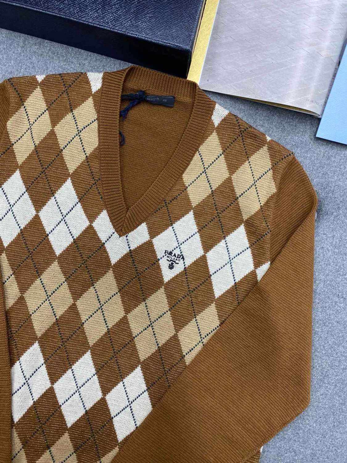 Men's Spring And Fall Brown Diamond Applique V-neck Knitted Wool Casual Long Sleeved Sweater #73612