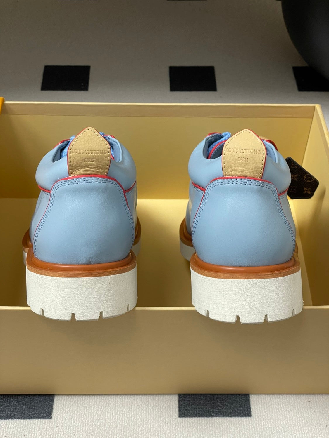 LV Remix Men's and Women's Summer Solid Color Cowhide Round Toe Lace-up Thick Sole Casual Shoes #77841