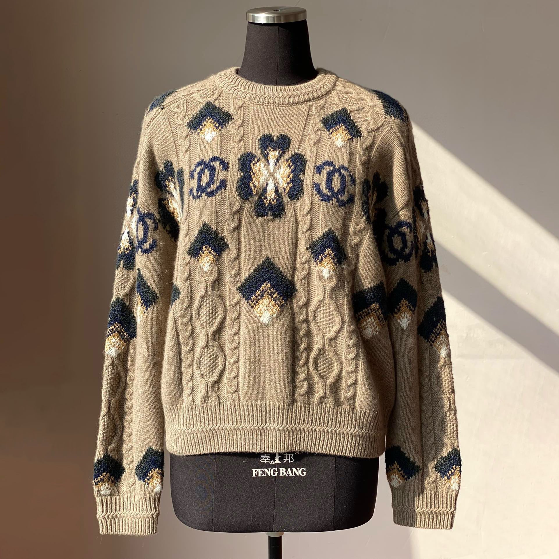 Women's Fall And Winter Clover Jacquard Round Neck Knit Long Sleeve Pullover Sweater #74427