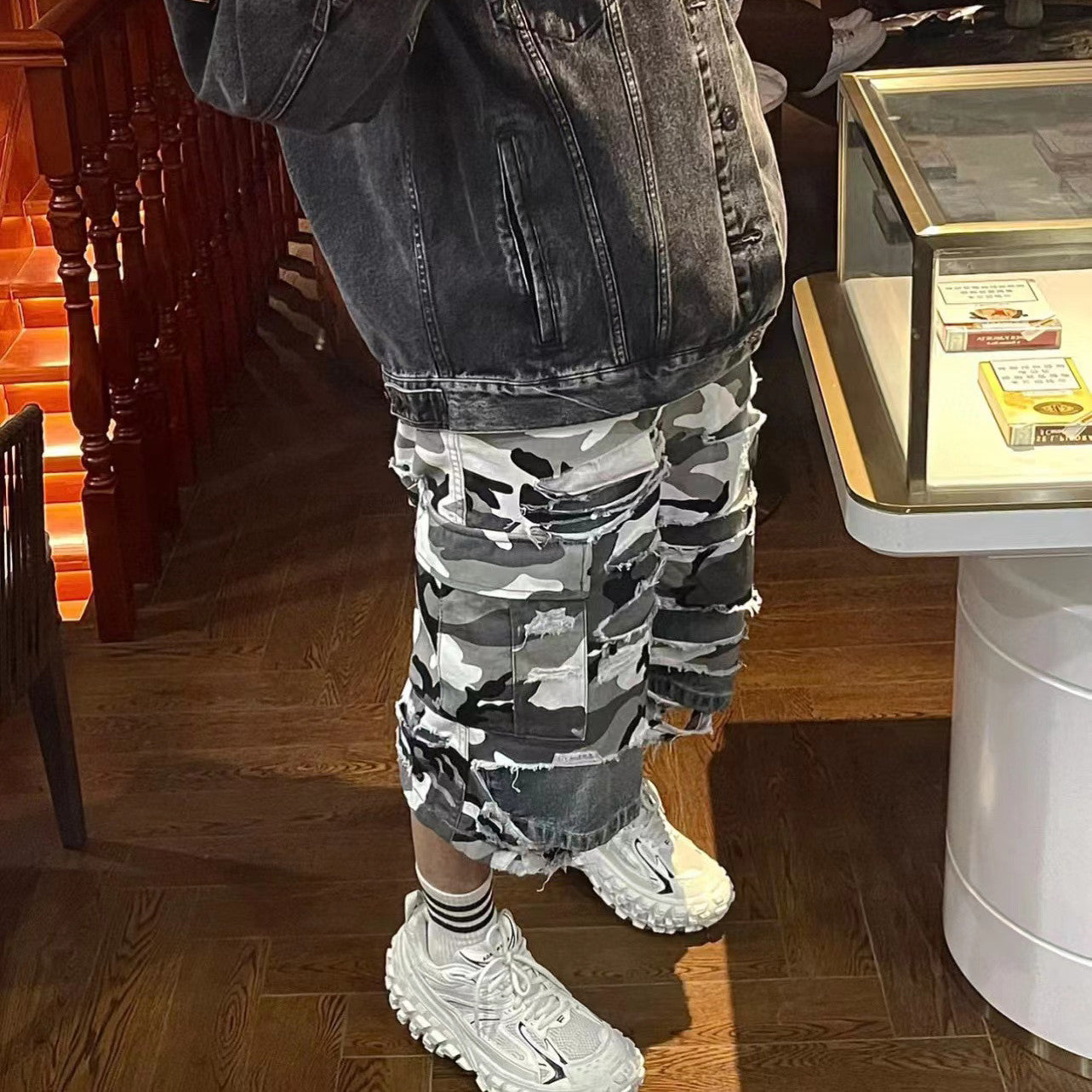 Men's And Women's Spring/summer Fashionable High Street Retro Distressed Camouflage Shorts Ngvp #5184