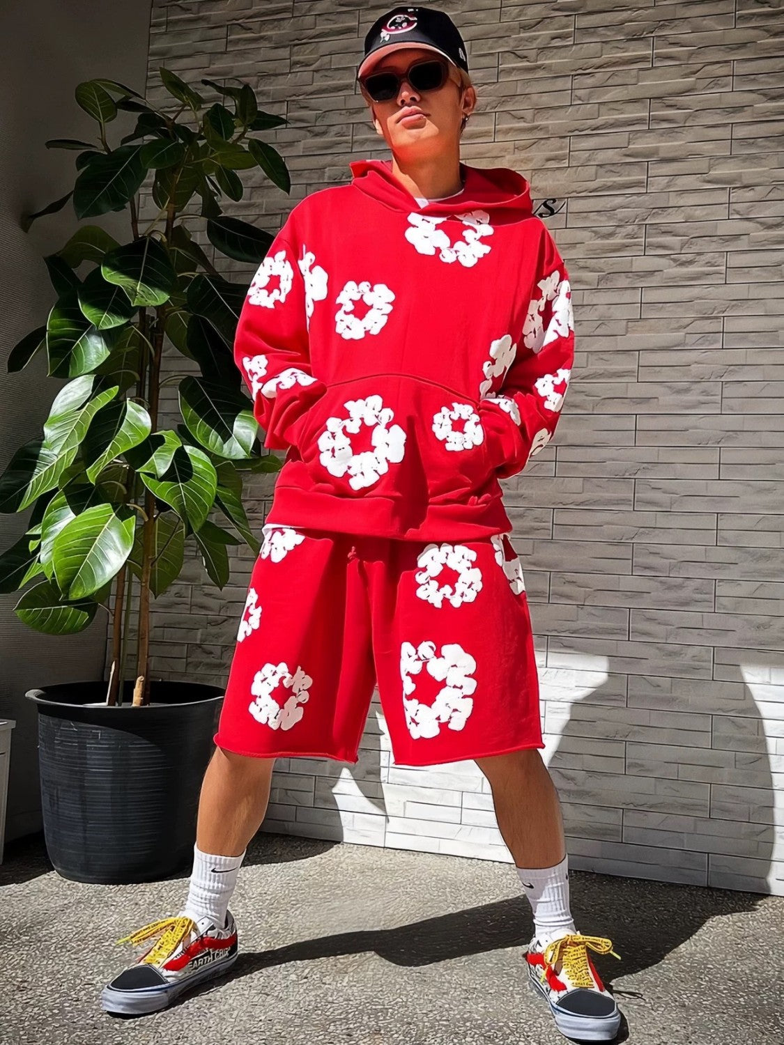 Denim Tears Men Women Spring Summer Trend High Street Kapok Flower Casual Cotton Loose Shorts Fashion Pants Ngvp #8876