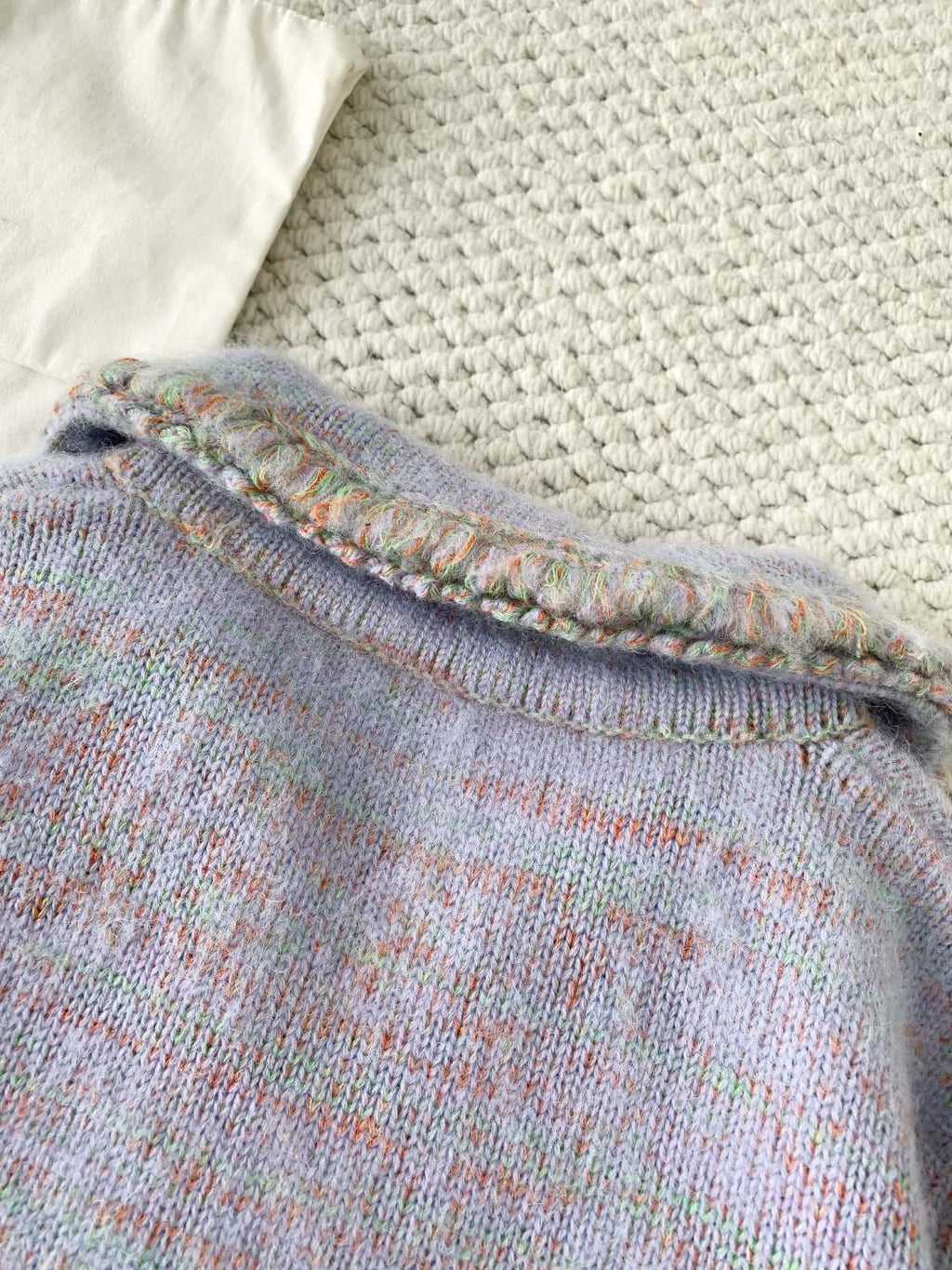 25B FallWinter Women's Preview Collection Long-sleeved Fleece Jacket and Skirt Set #83227A