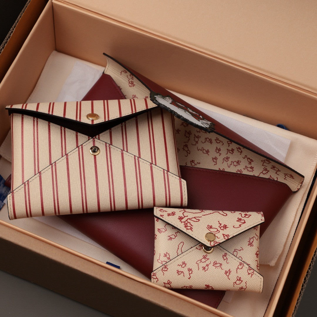 Grace and collaboration Kirigami Pochette Cowhide leather Three-piece set Clutch Bag Bags #193889