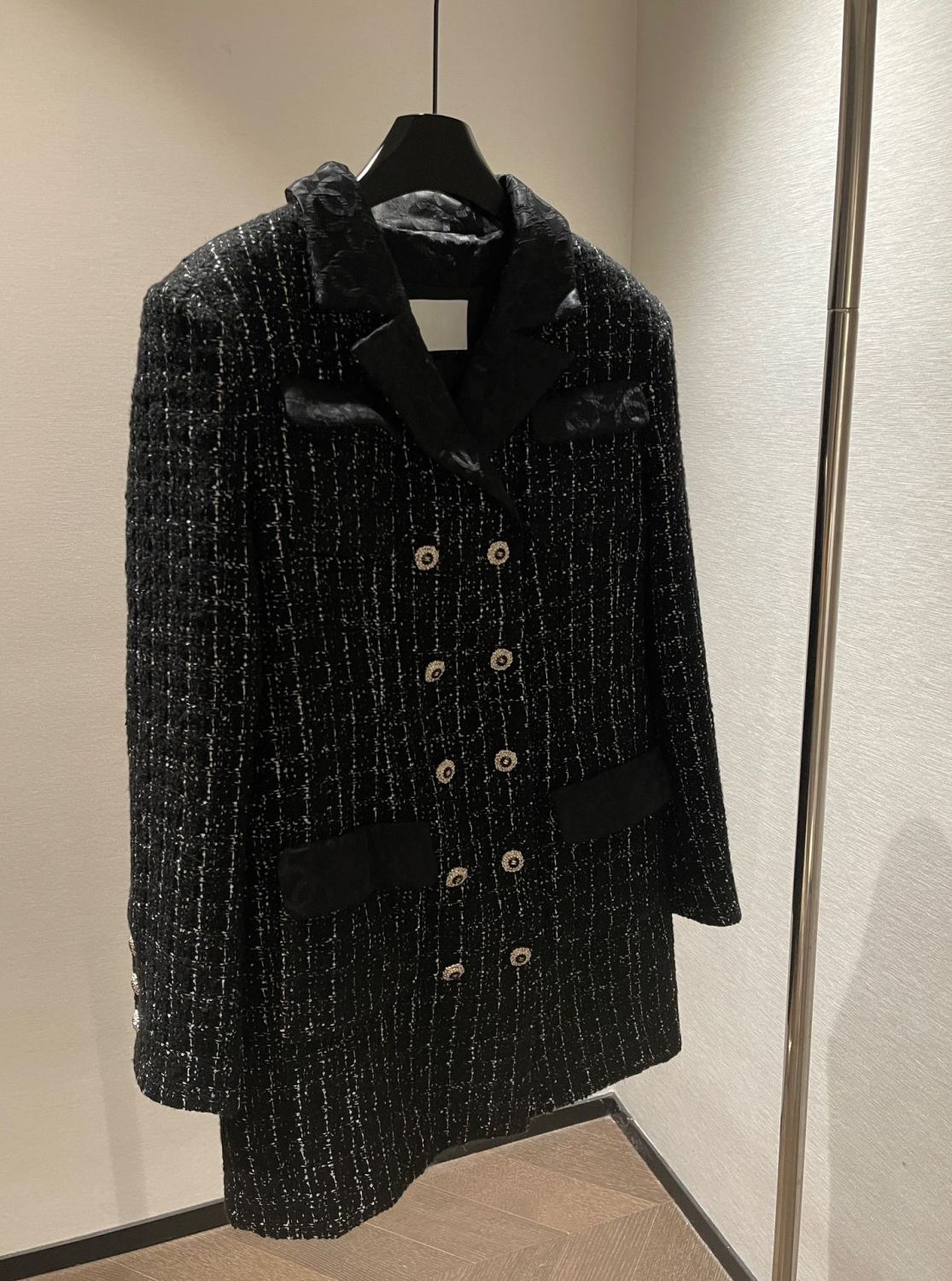 2026 New Women's Double-Breasted Tweed and Silk Trim Mid-Length Jacket with Lapel #81936L