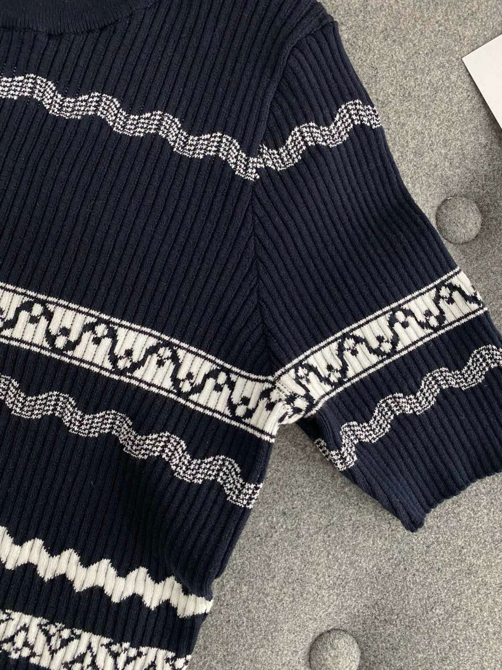 Women's Summer Solid Color Scalloped Stripe Crew Neck Pullover Fitted Knit Sweater #71474