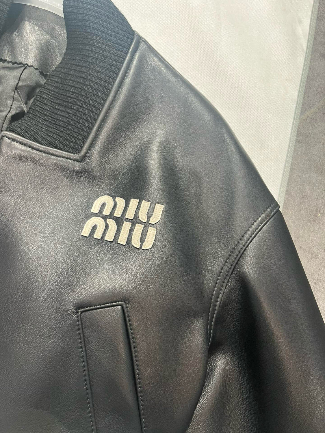 Women's Autumn and Winter Black Sheepskin Zip Long Sleeve Baseball Jacket #99115