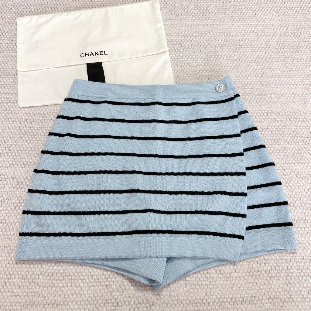 Women's Spring And Summer Blue Striped Knitted Trouser Skirt Fashion Short Slim Thin Comfortable Shorts Ngvp #1982