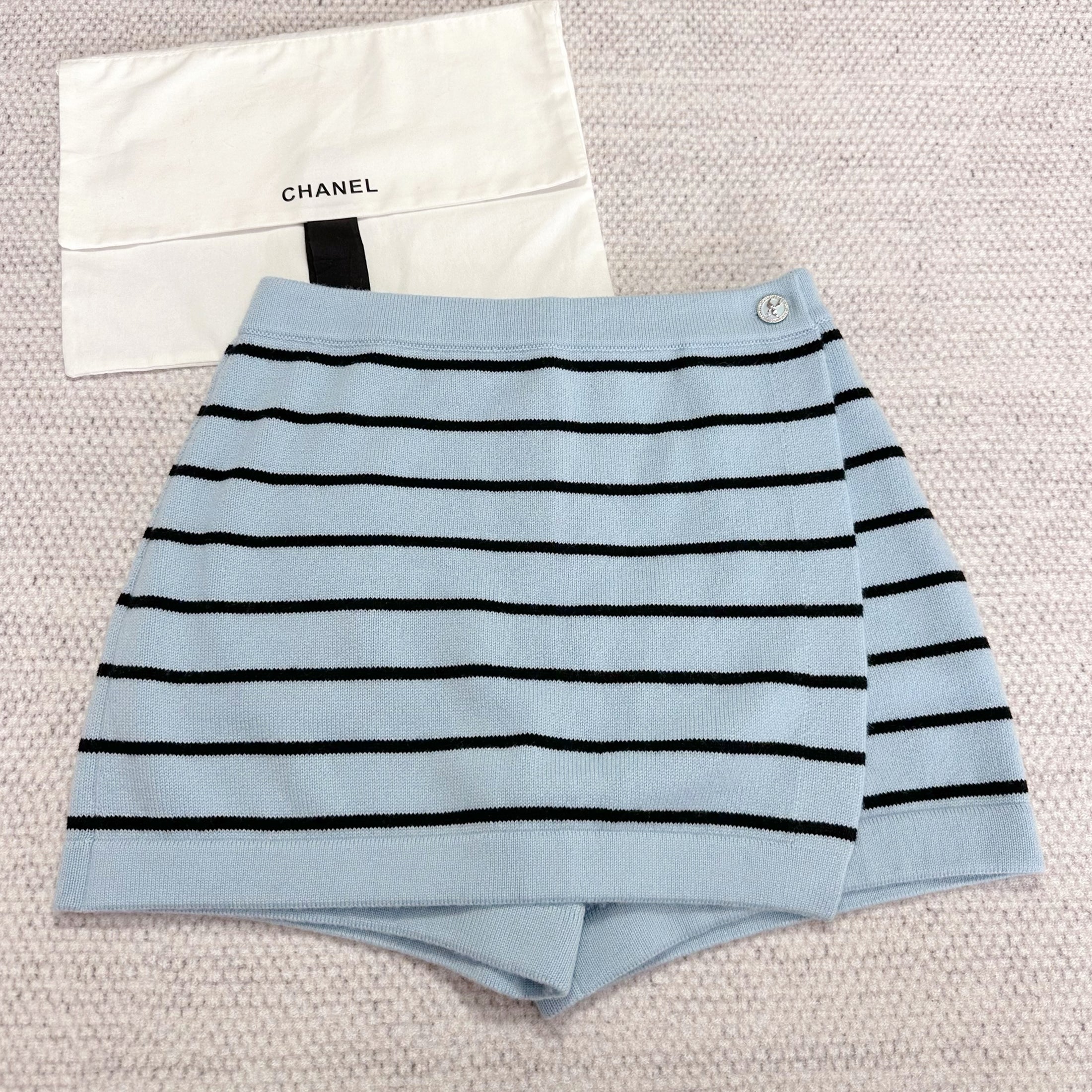 Women's Spring And Summer Blue Striped Knitted Trouser Skirt Fashion Short Slim Thin Comfortable Shorts Ngvp #1982
