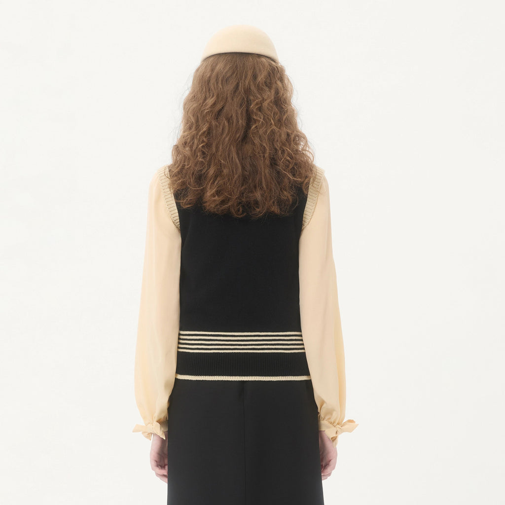 LE CHAT DE LA MAISON Women's Spring/Autumn Fashion Casual V-neck Knitted Letter Pattern Embroidered Sleeveless Vest  #78441